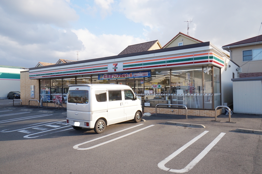 セブンイレブン松山南吉田町店