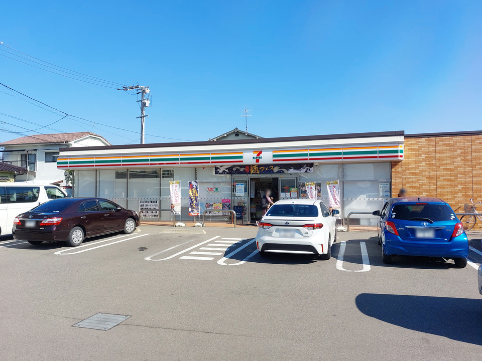 セブンイレブン 富久町店