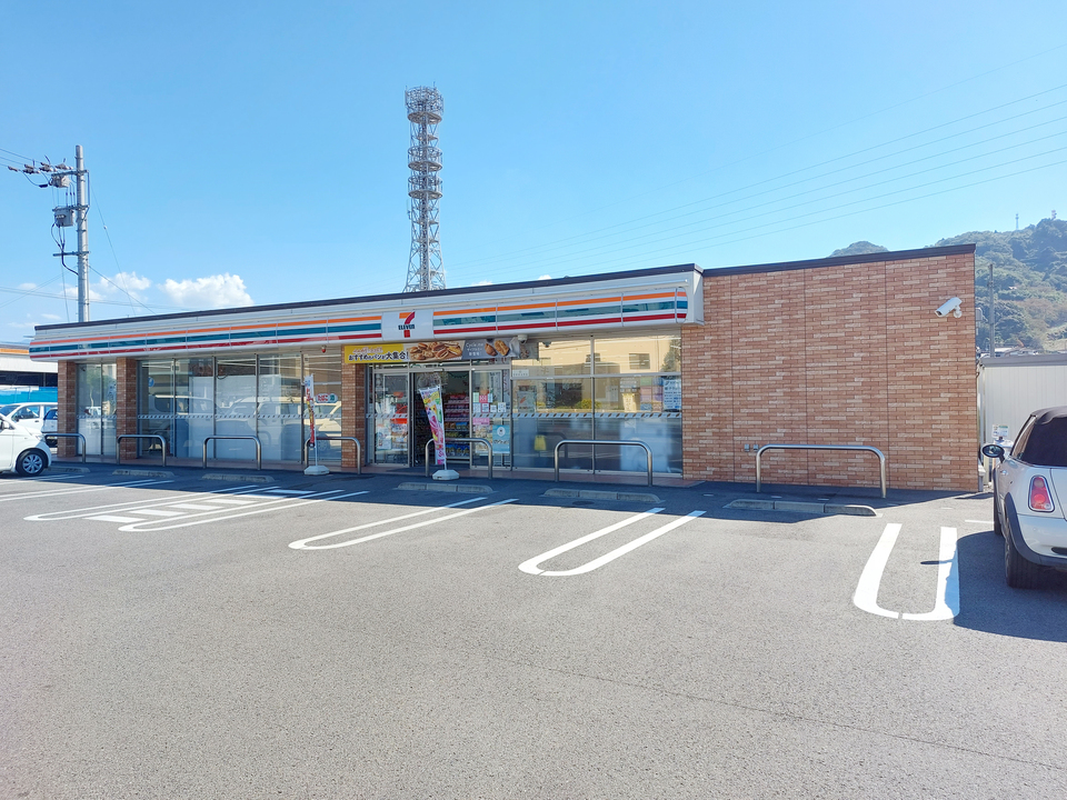 セブンイレブン 砥部町八倉店