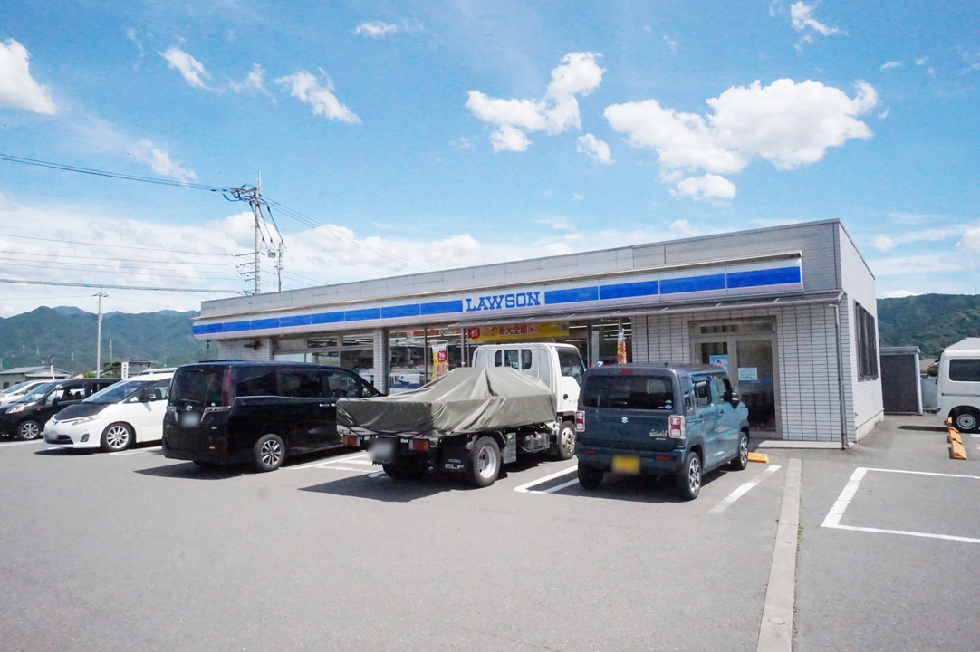 ローソン 東温牛渕店