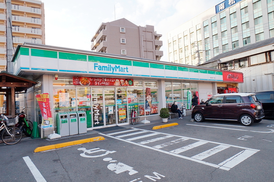 ファミリーマート朝生田町一丁目店