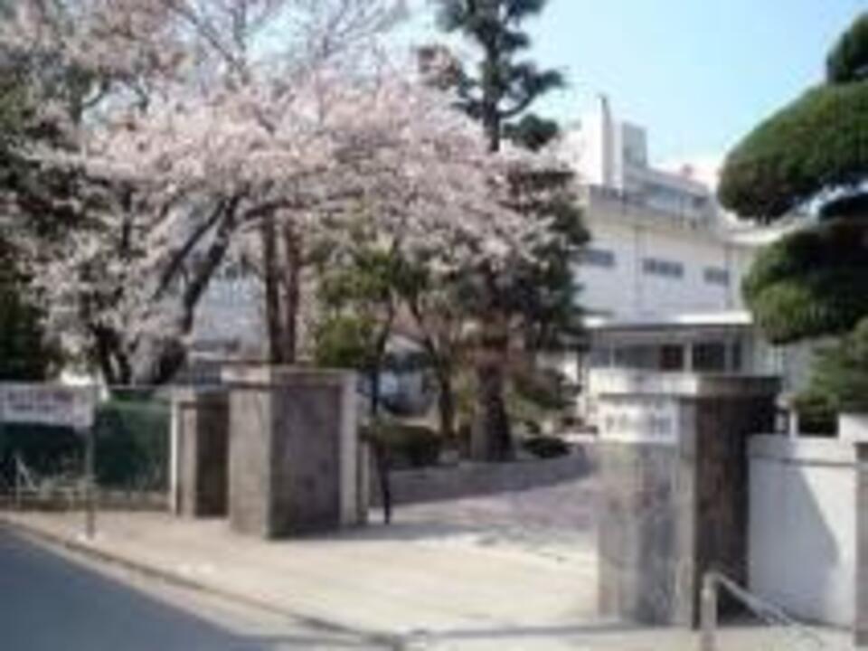 松山市立東雲小学校