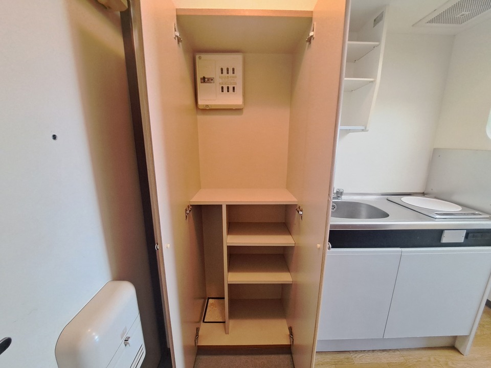 シューズボックス