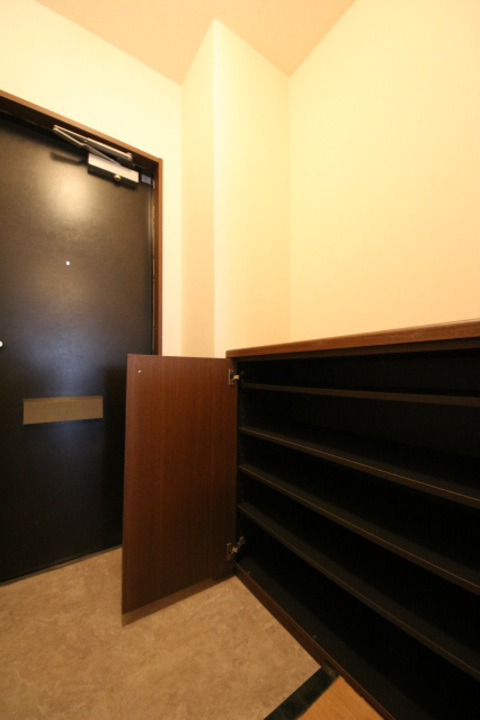 シューズボックス