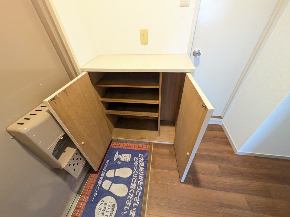 シューズボックス