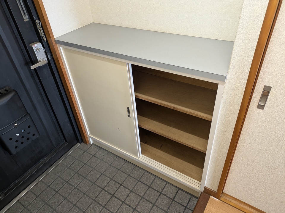 シューズボックス