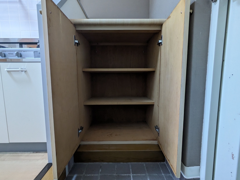 シューズボックス