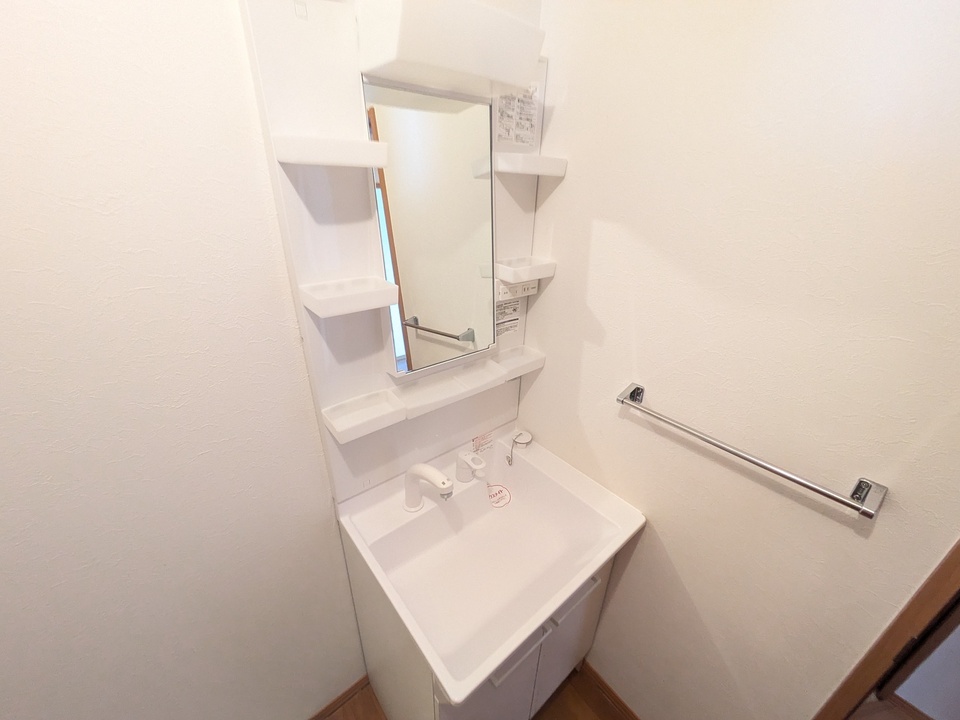 シャワー付洗面化粧台