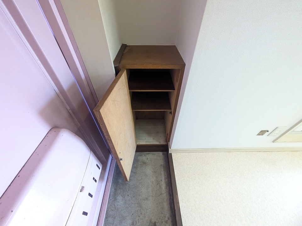 シューズボックス