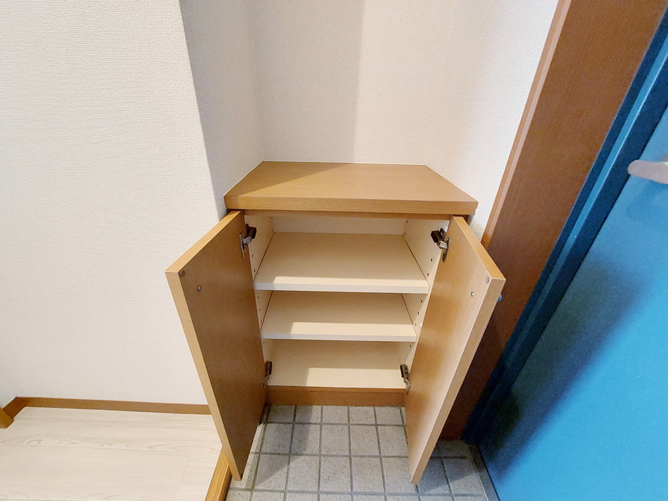 シューズボックス