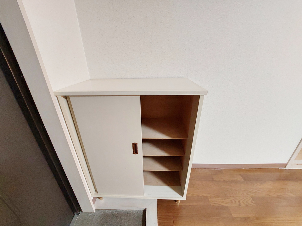 シューズボックス