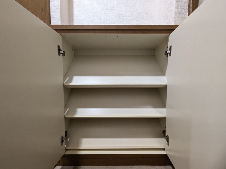 シューズボックス