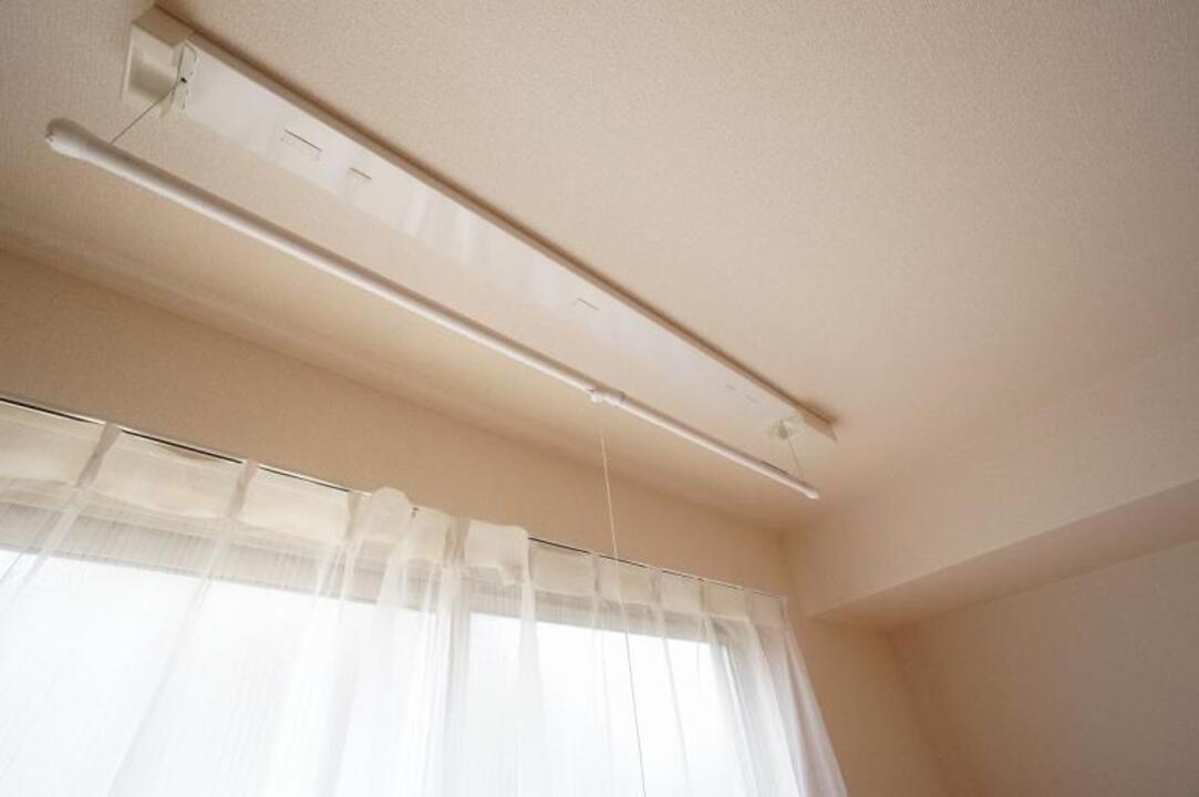 室内物干しユニット