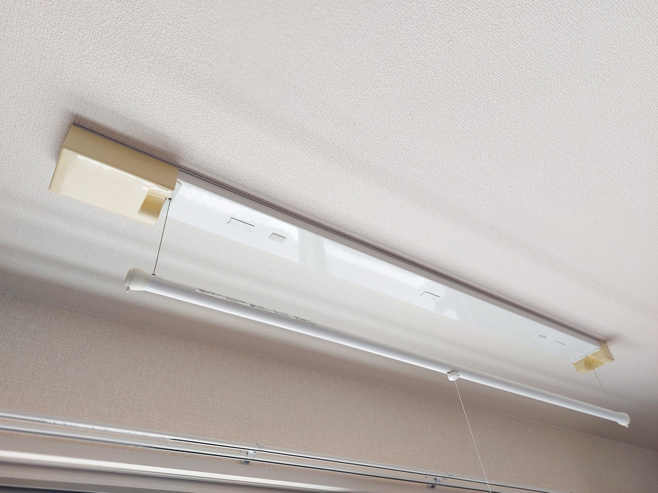 室内物干しユニット