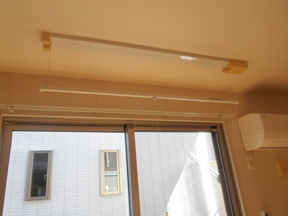 室内物干しユニット