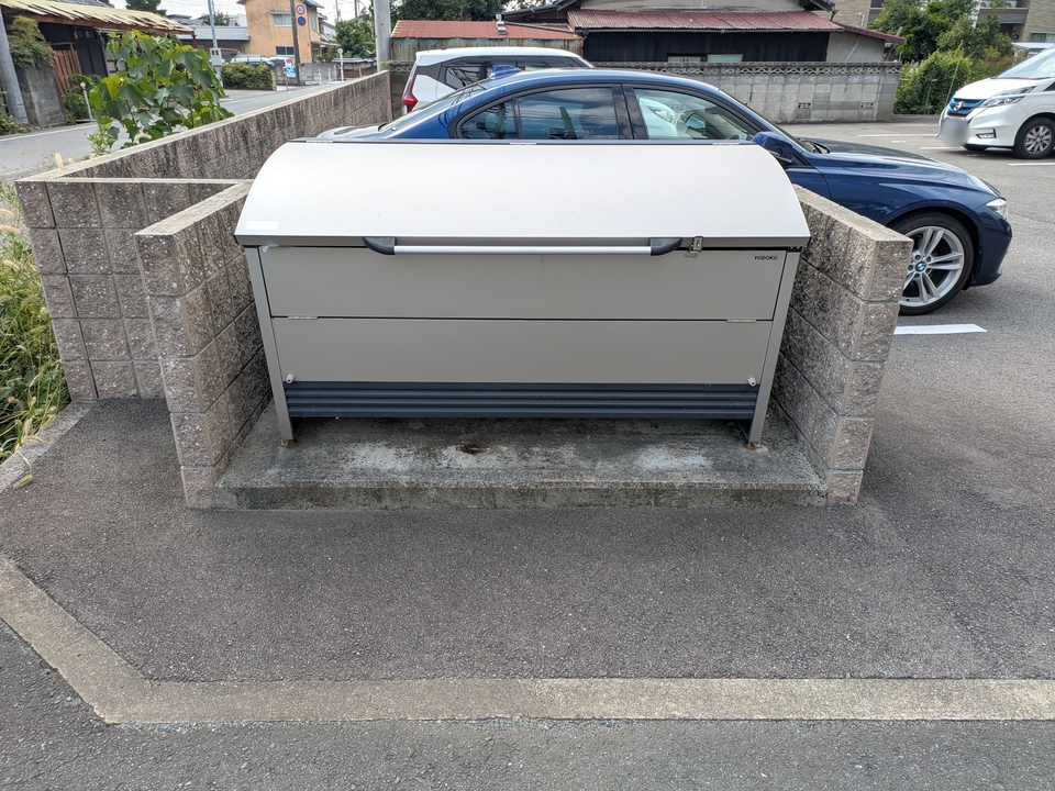 ゴミステーション