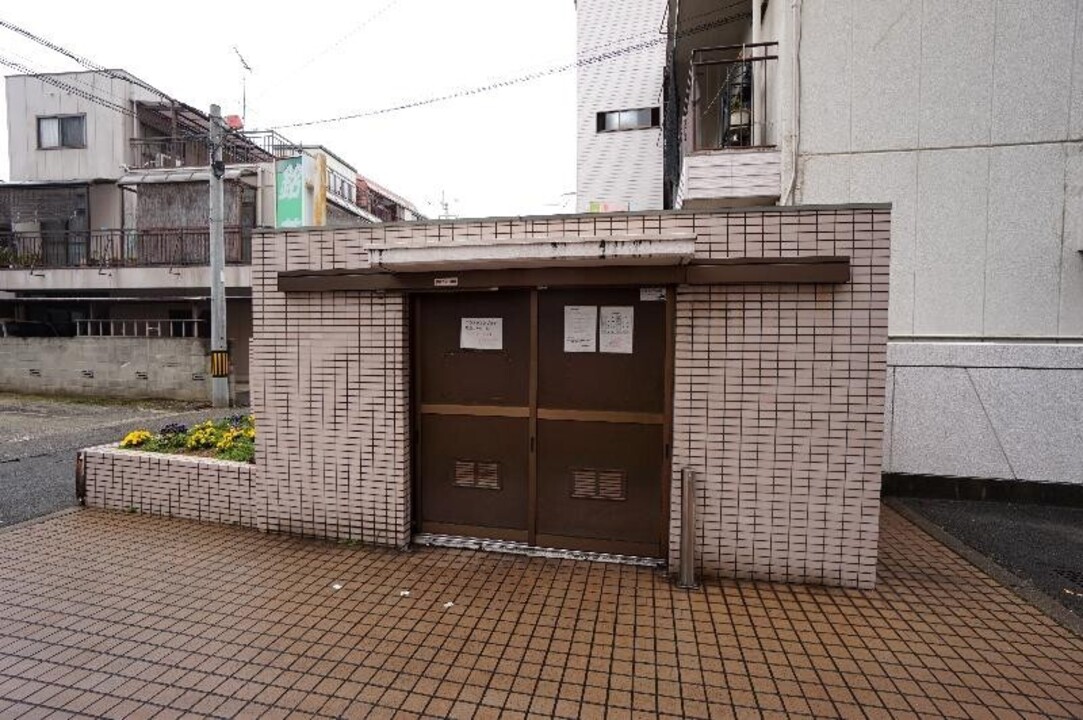 ゴミステーション