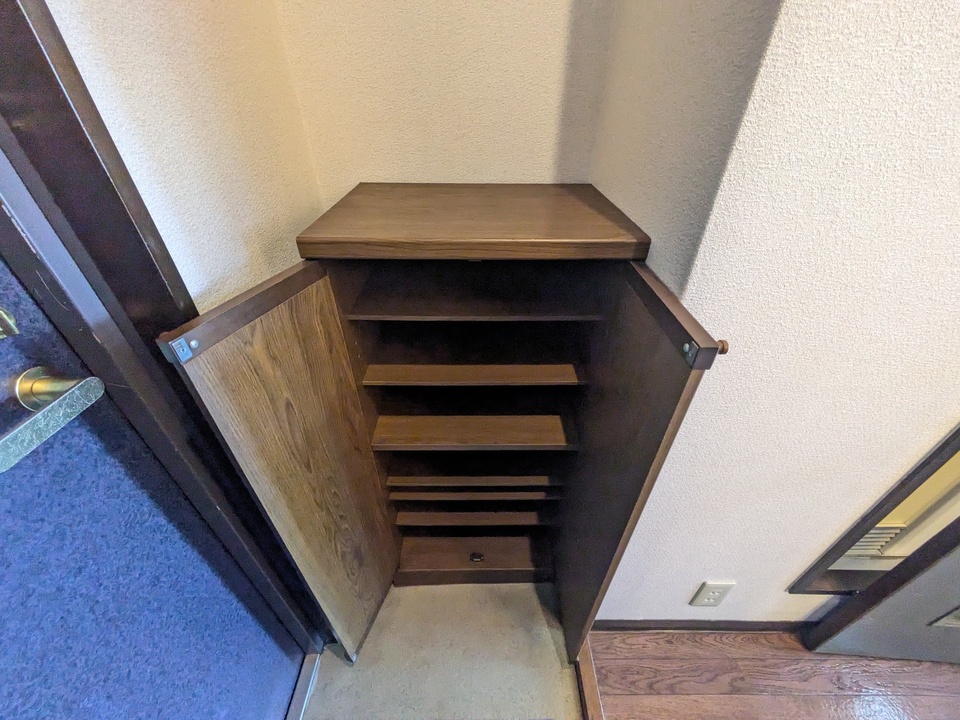 シューズボックス