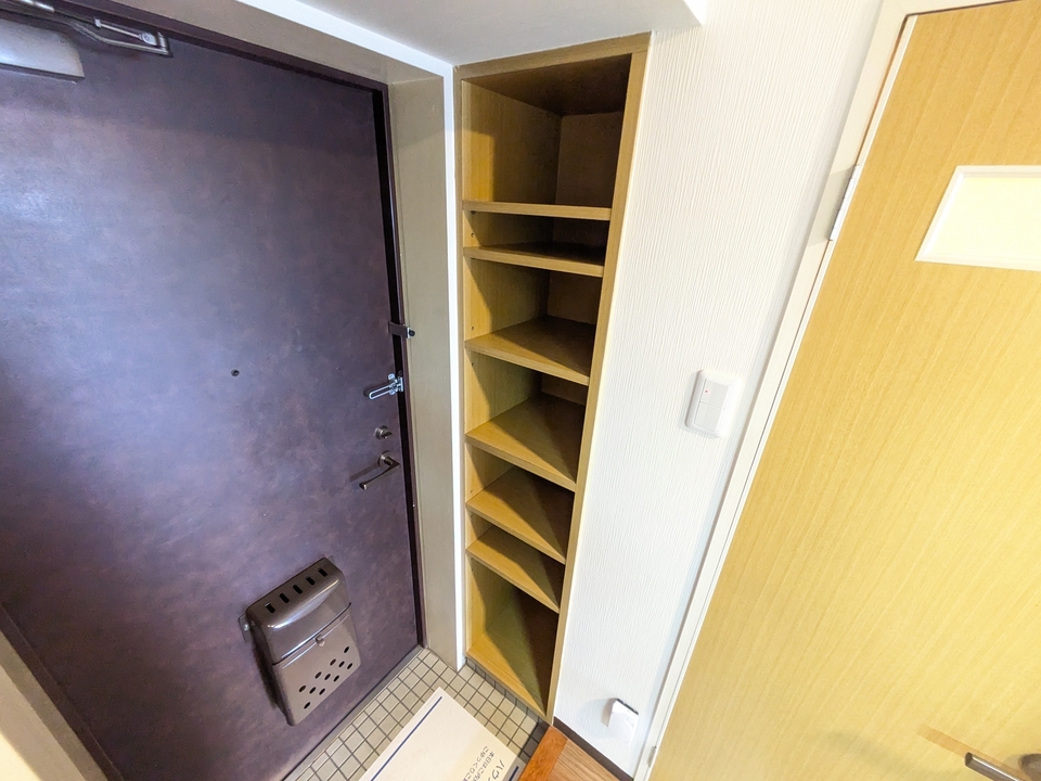 シューズボックス