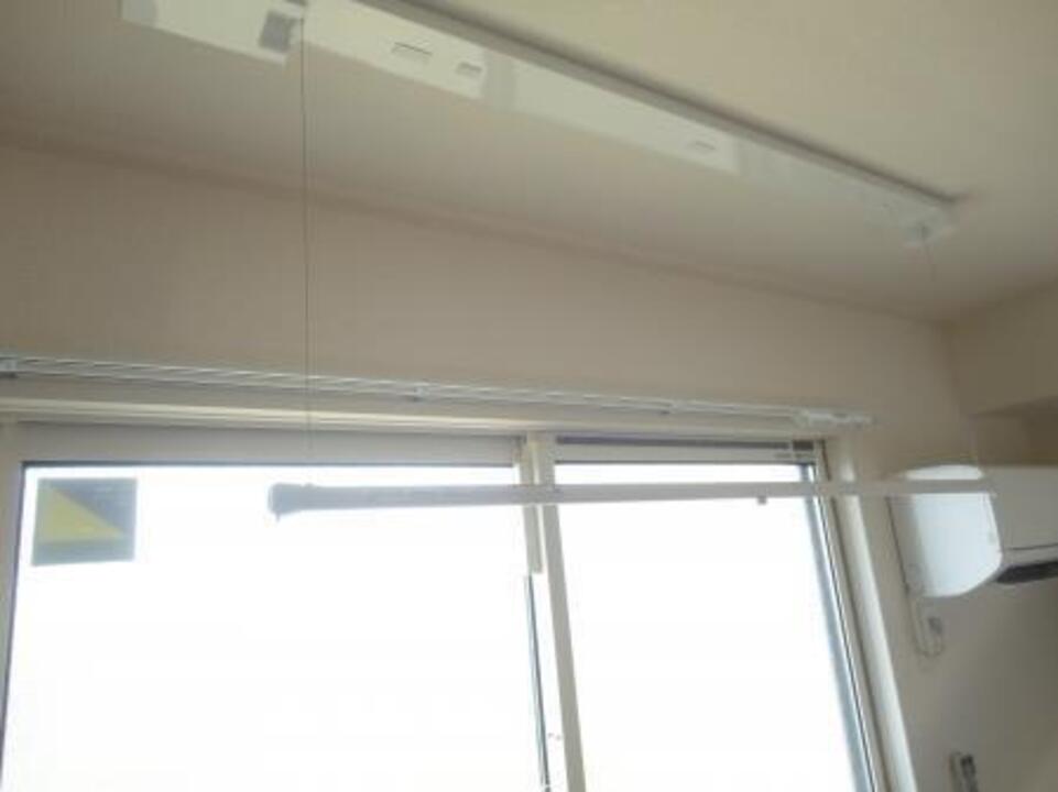 室内物干しユニット