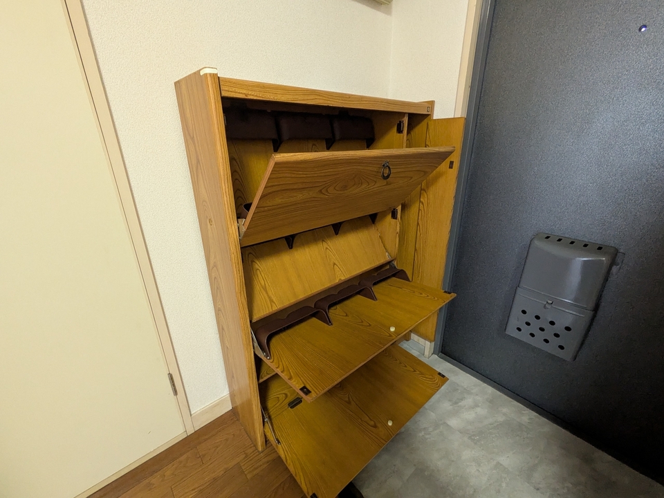 シューズボックス