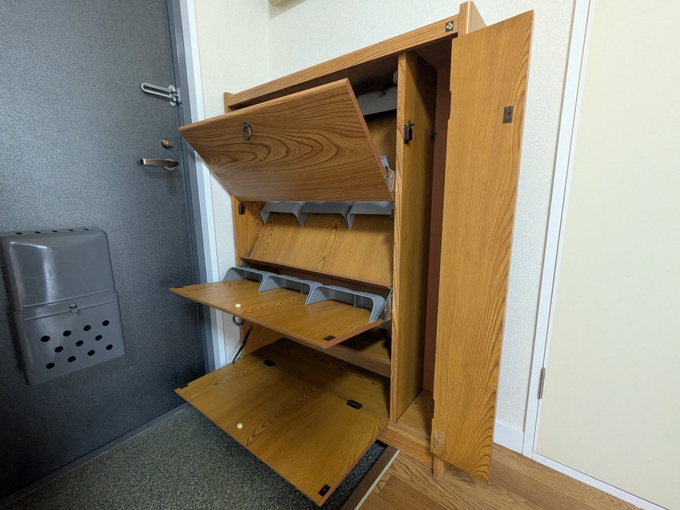 シューズボックス