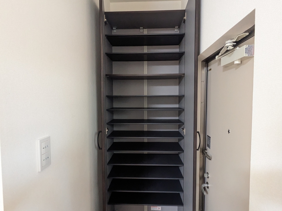 シューズボックス