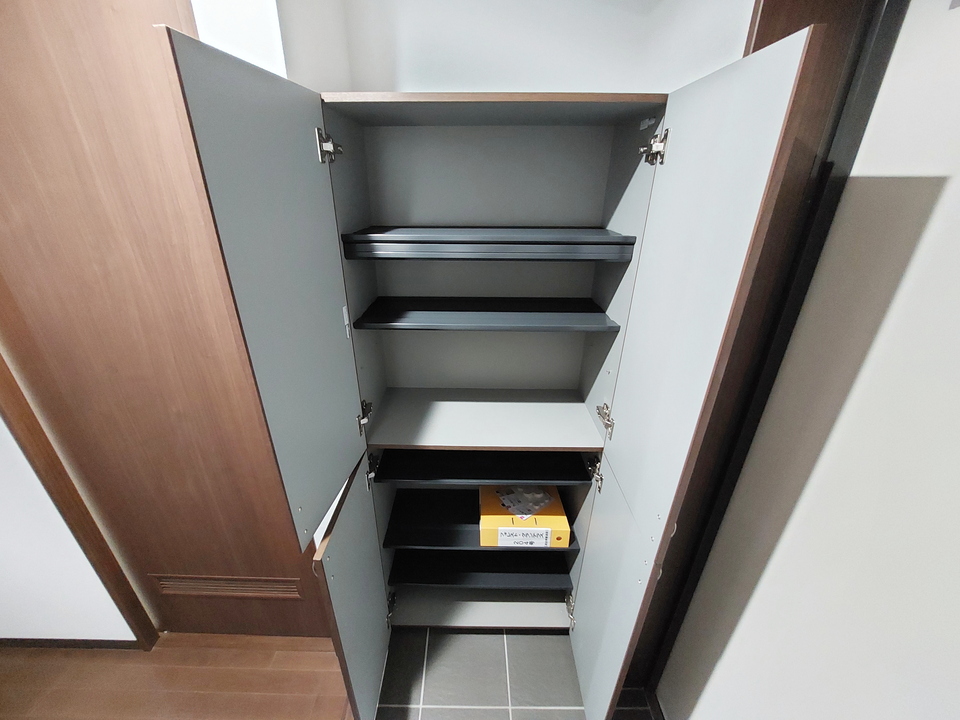 シューズボックス