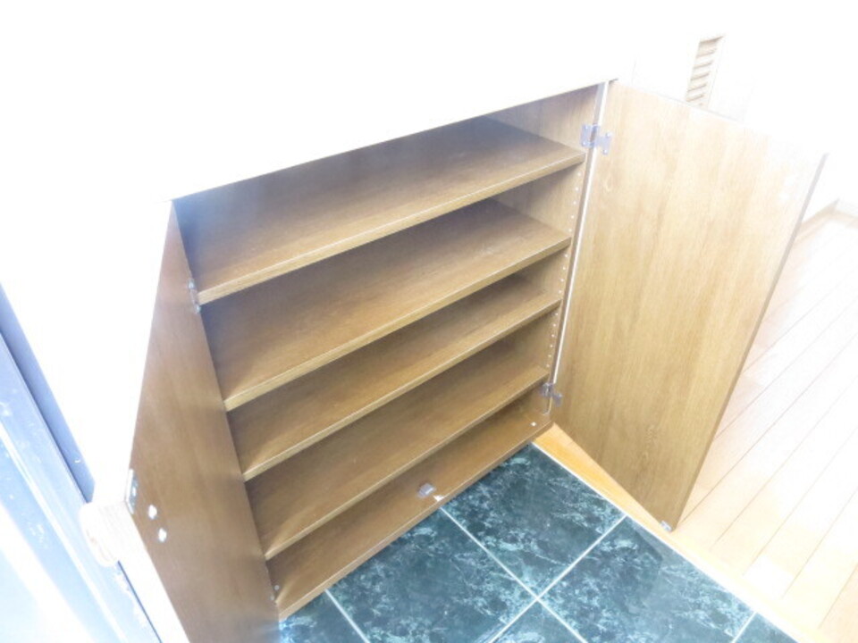 シューズボックス