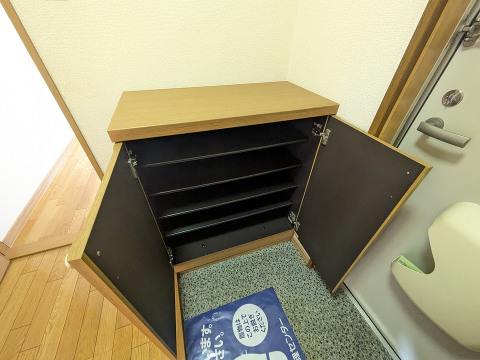 シューズボックス