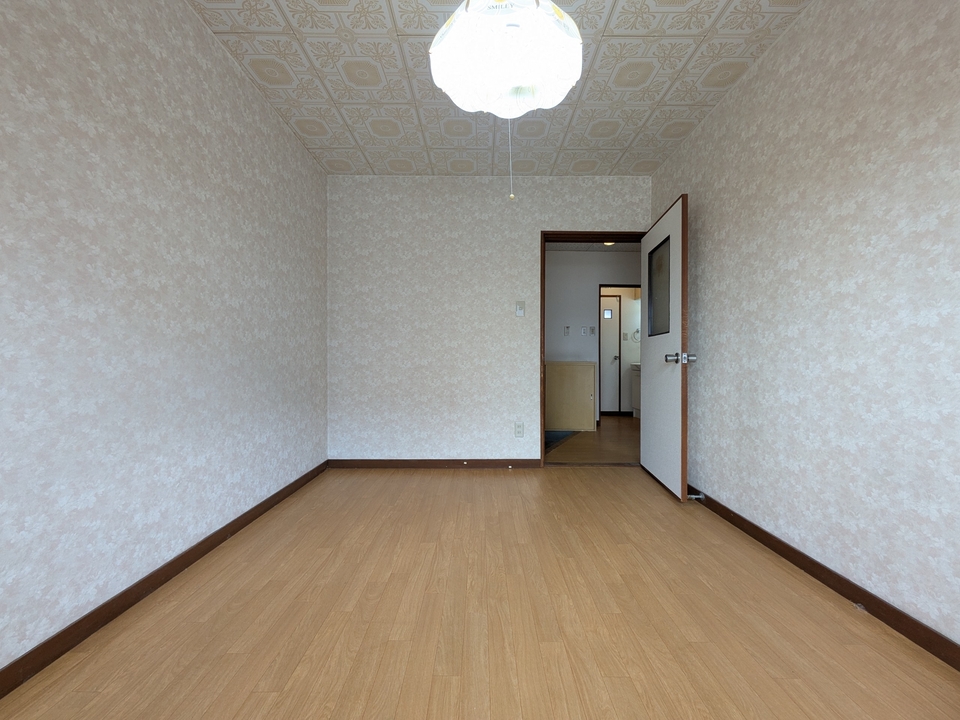 洋室（南西側）