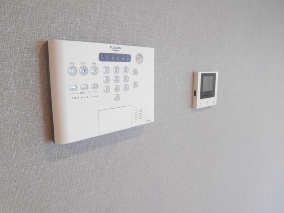 ホームセキュリティー