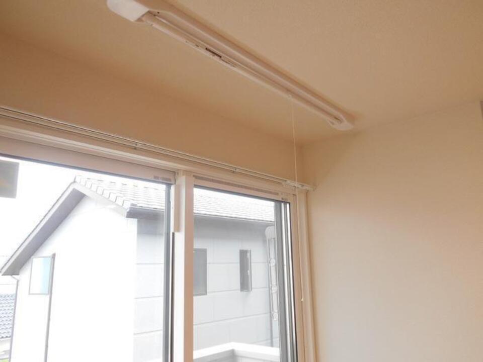 室内物干しユニット