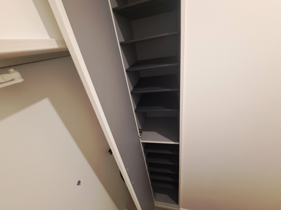 シューズボックス