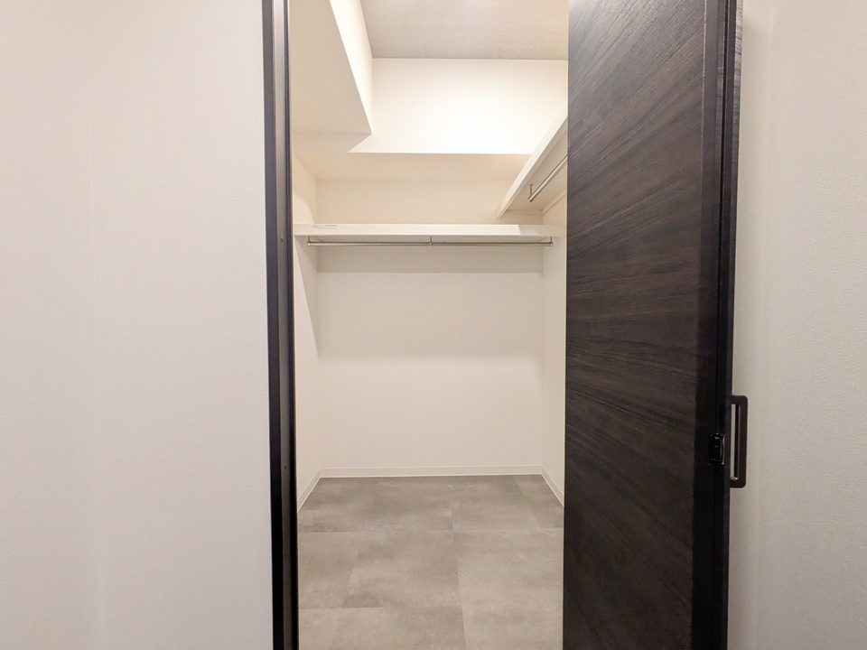 ウォークインクローゼット