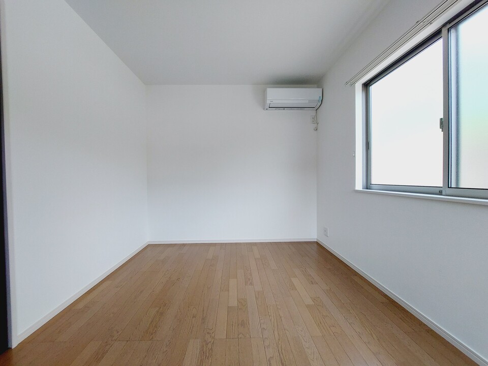 洋室6帖（北側）