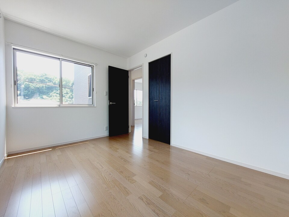 洋室6帖（北側）