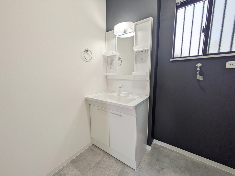 シャワー付洗面化粧台