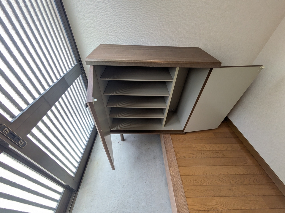 シューズボックス